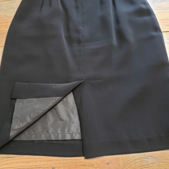 Kasper Black Knee Length Career Pencil Skirt 8P Minimal Capsule Office Basic - Picture 8 of 8